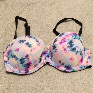 VS Pink Tie Dye Bra